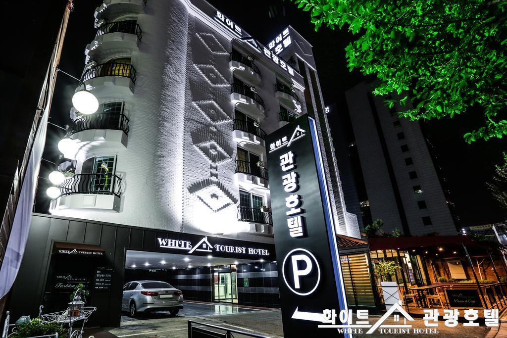 怀特旅行酒店 全州市 外观 照片